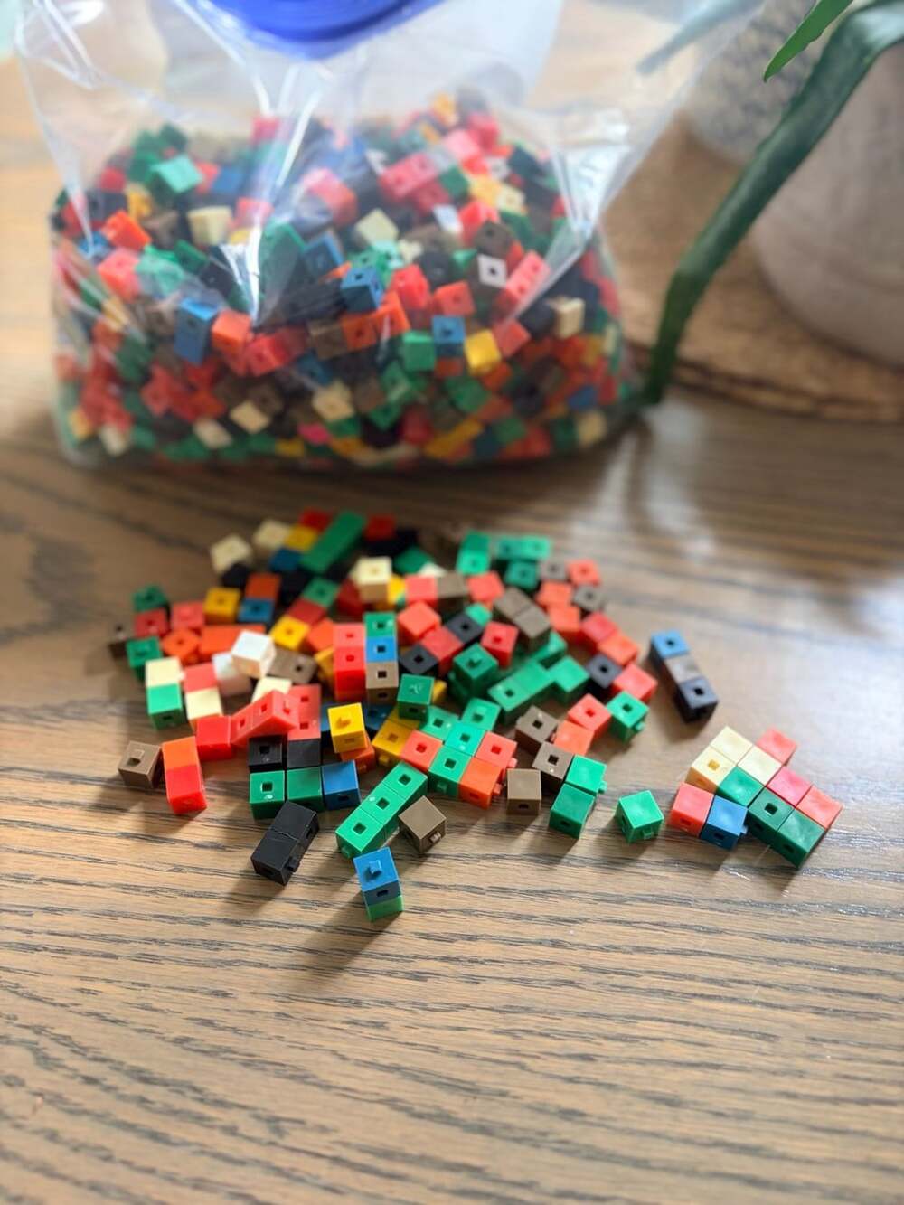 Math Linking Centimeter Cubes Multi Color Plastic Set In Bag - Picture 2 of 4